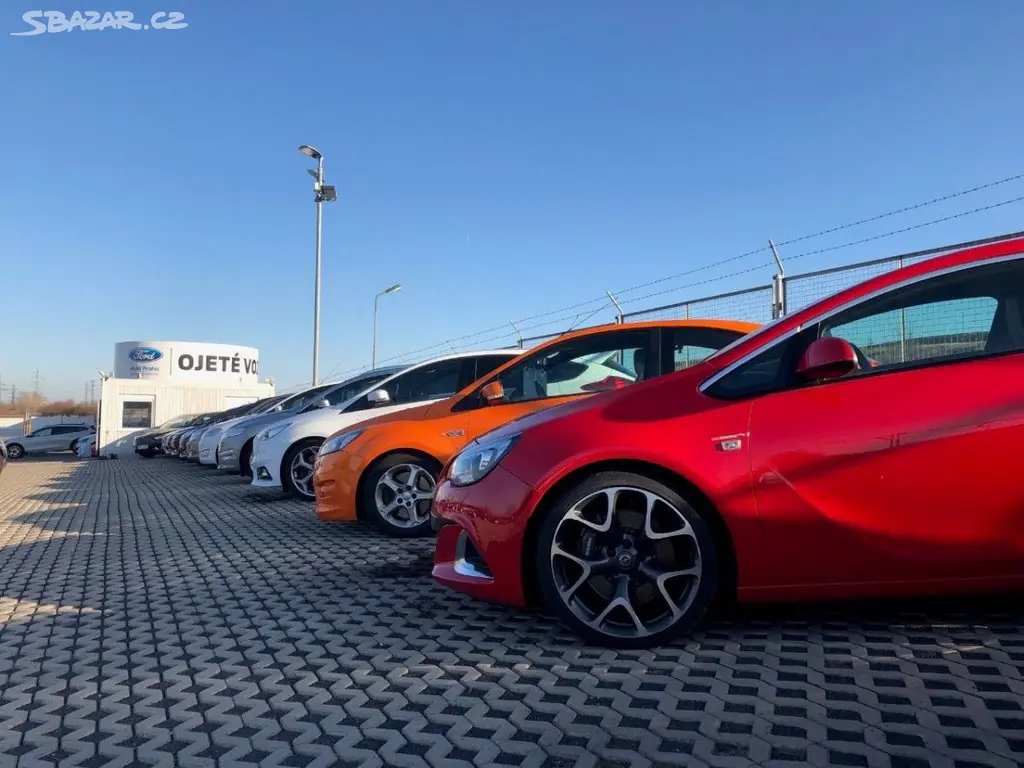 Ford Kuga, 1,5i,137kW,1. MAJ, DPH, - Praha-západ - Bazar - Sbazar.cz